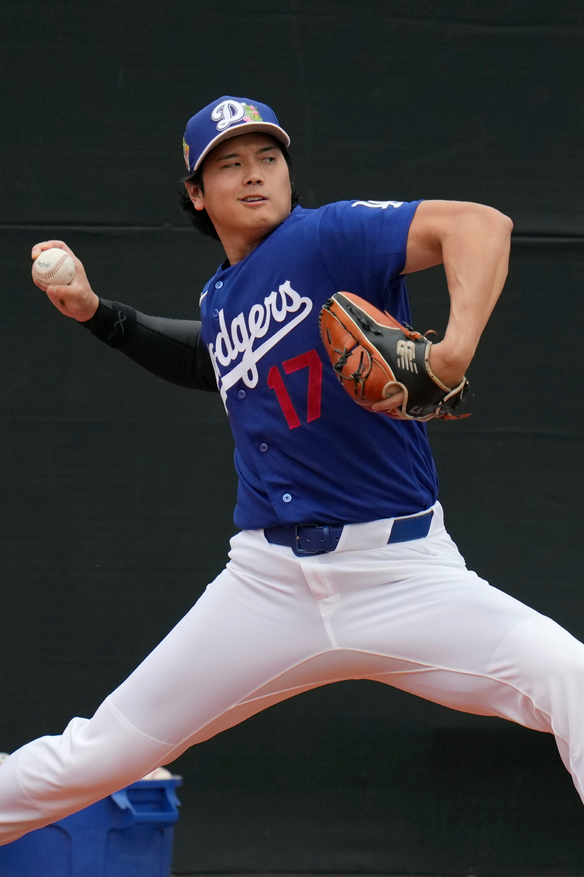 "작년보다 페이스 좋아!" 마운드 복귀 오타니, 로버츠 감독 찬사…그러나…