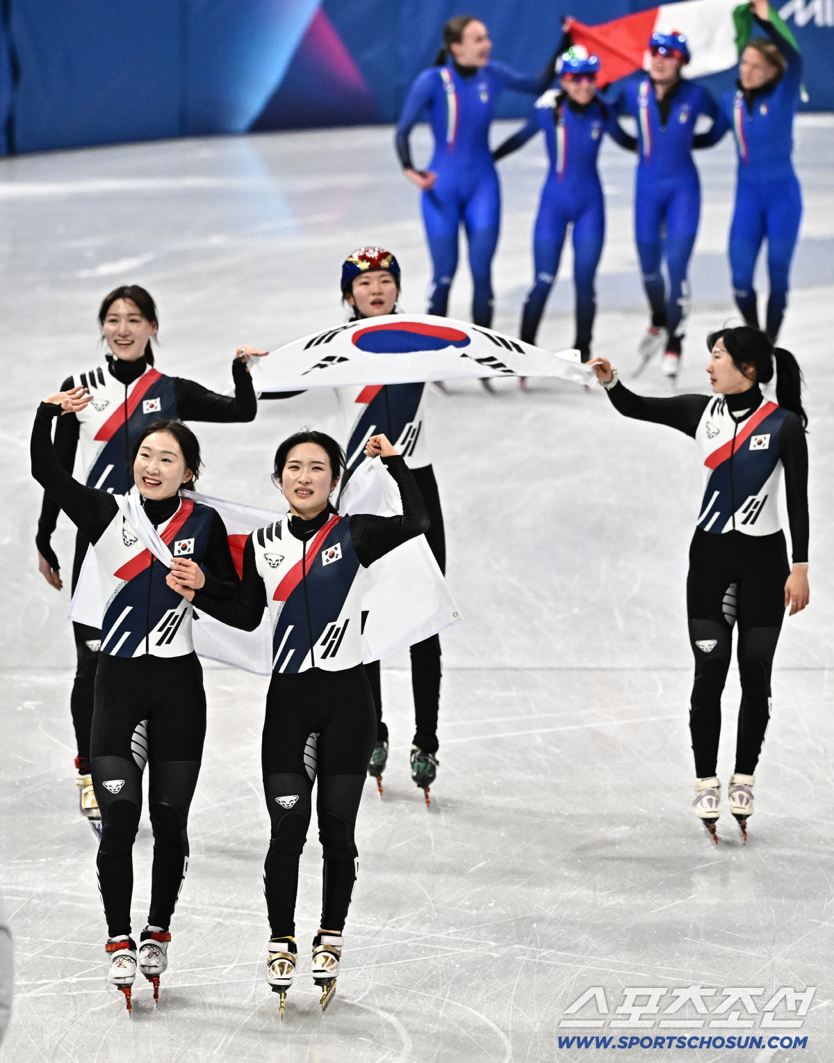 [밀라노 현장]"韓 쇼트트랙 역시 강했다!" 女 3000m 계주 미친 역…