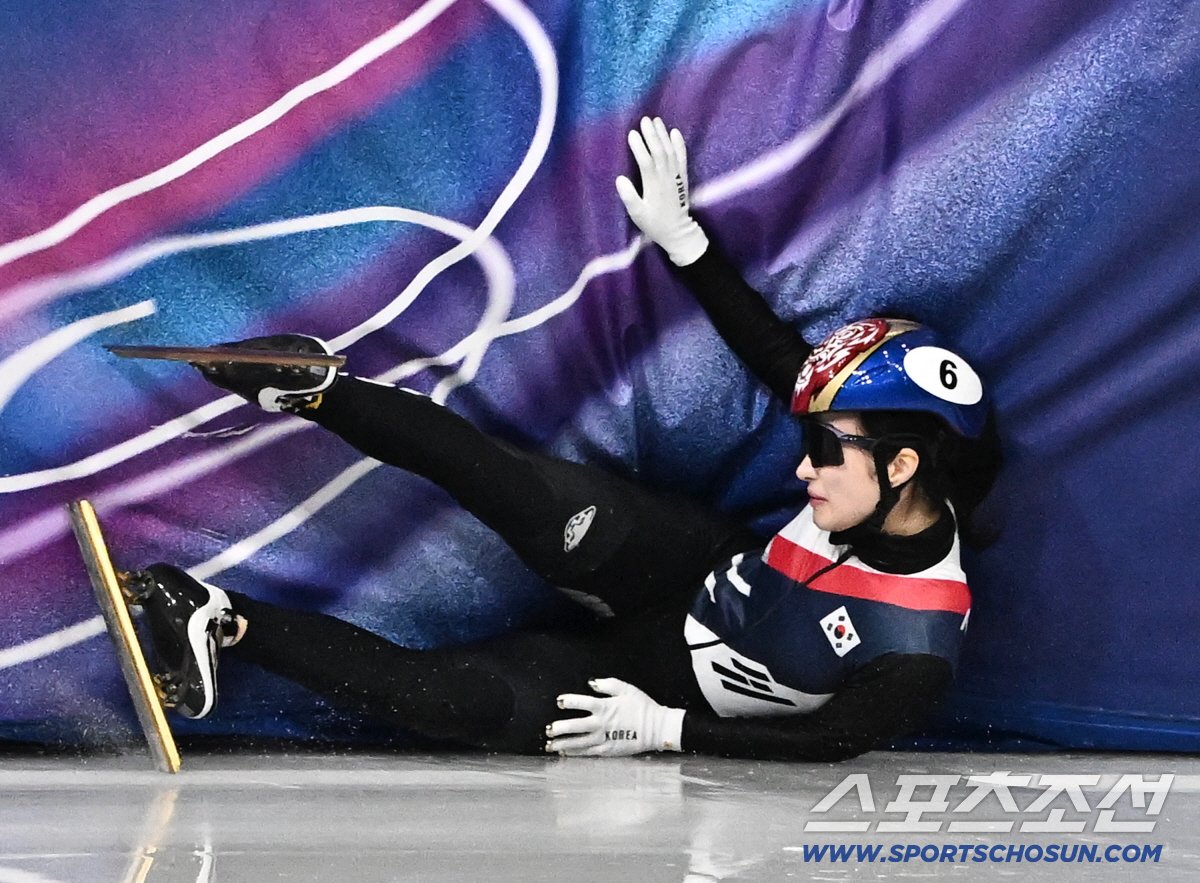 '스타 탄생!' 아찔했던 충돌→개인전 메달→계주 마지막 추월까지...김길…