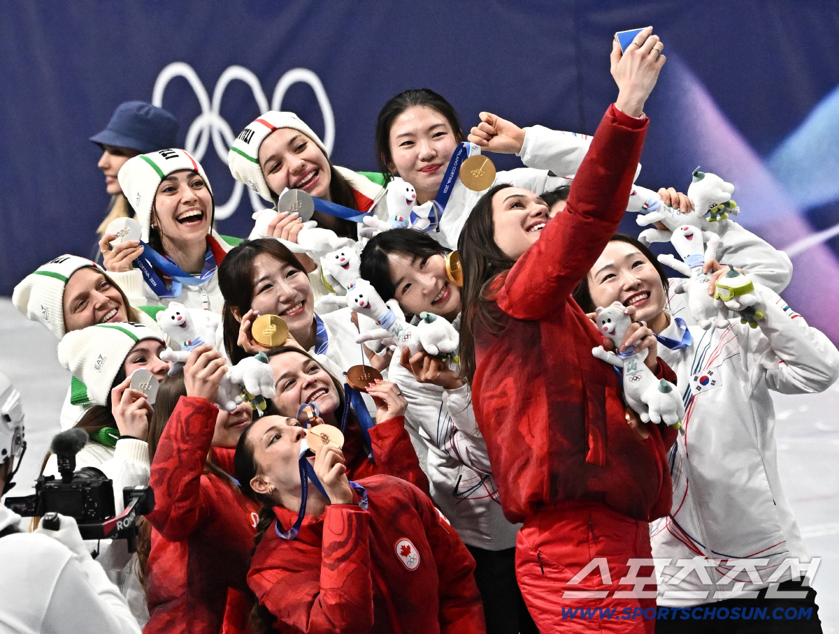 "제가 해냈어요" 억까 딛고 '기쁨의 눈물' 흘린 '新 쇼트트랙 여제' …