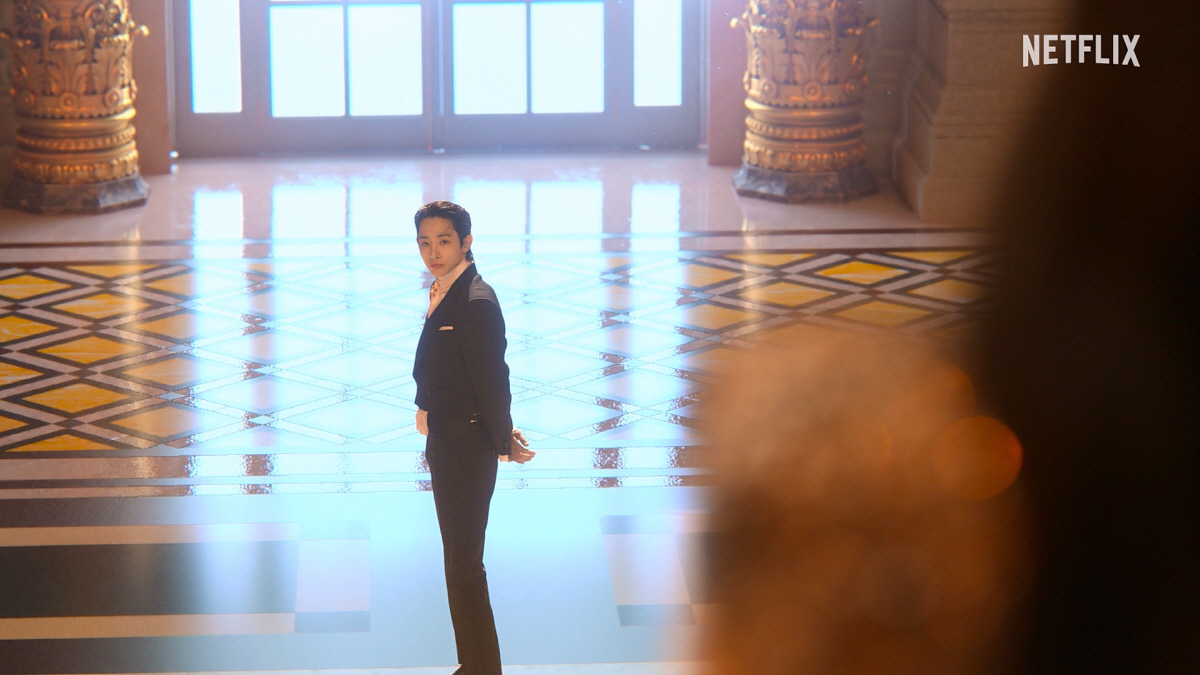 지수, 8다리 걸치고 로맨틱 데이트..서강준→이수혁과 핑크빛 예고('월간…