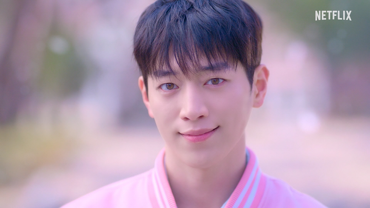 지수, 8다리 걸치고 로맨틱 데이트..서강준→이수혁과 핑크빛 예고('월간…