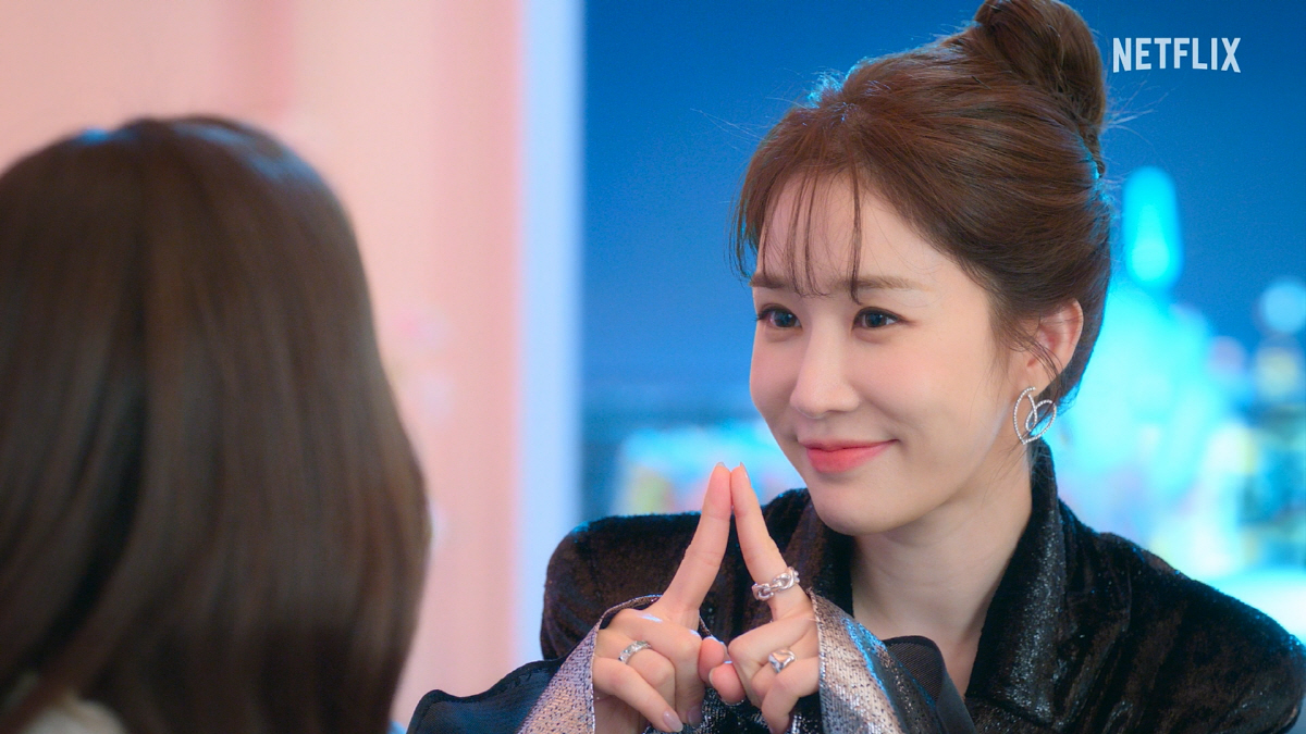 지수, 8다리 걸치고 로맨틱 데이트..서강준→이수혁과 핑크빛 예고('월간…