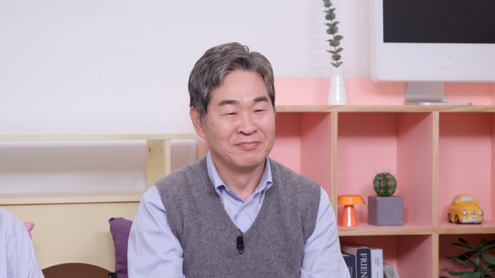 '윤유선♥' 27년차 판사 이성호 "사형 선고, 의미有…범죄행위, 사회적으로 용납되지 않는 행위임을 선언하는 기능"(옥문아들)