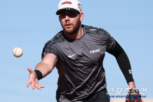 유일한 우승반지 2개 외국인의 자신감. 