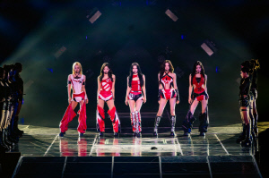 있지, 콘서트에 취약계층 아동·청소년 초대…'선한 영향력' 나눴다