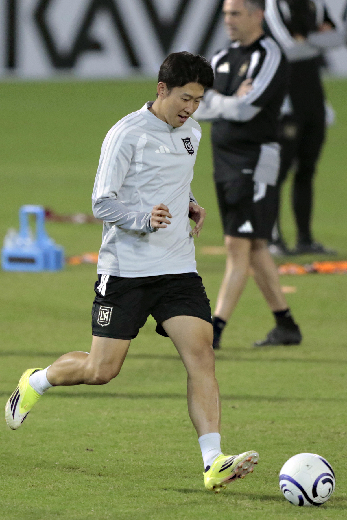 이렇게 친절한 한국인 월클 없습니다, "온두라스에 기억될 손흥민"...S…