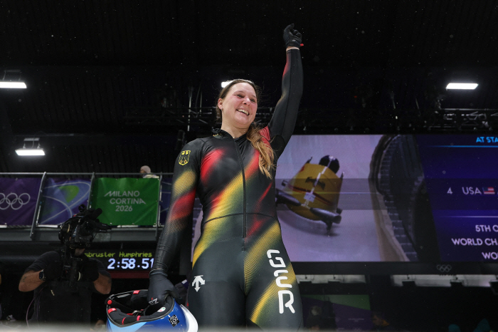 "절대로 누드 사진 올리지 않을 것" 평창 금메달리스트지만 자금 부족, 성인 플랫폼 활동 이유