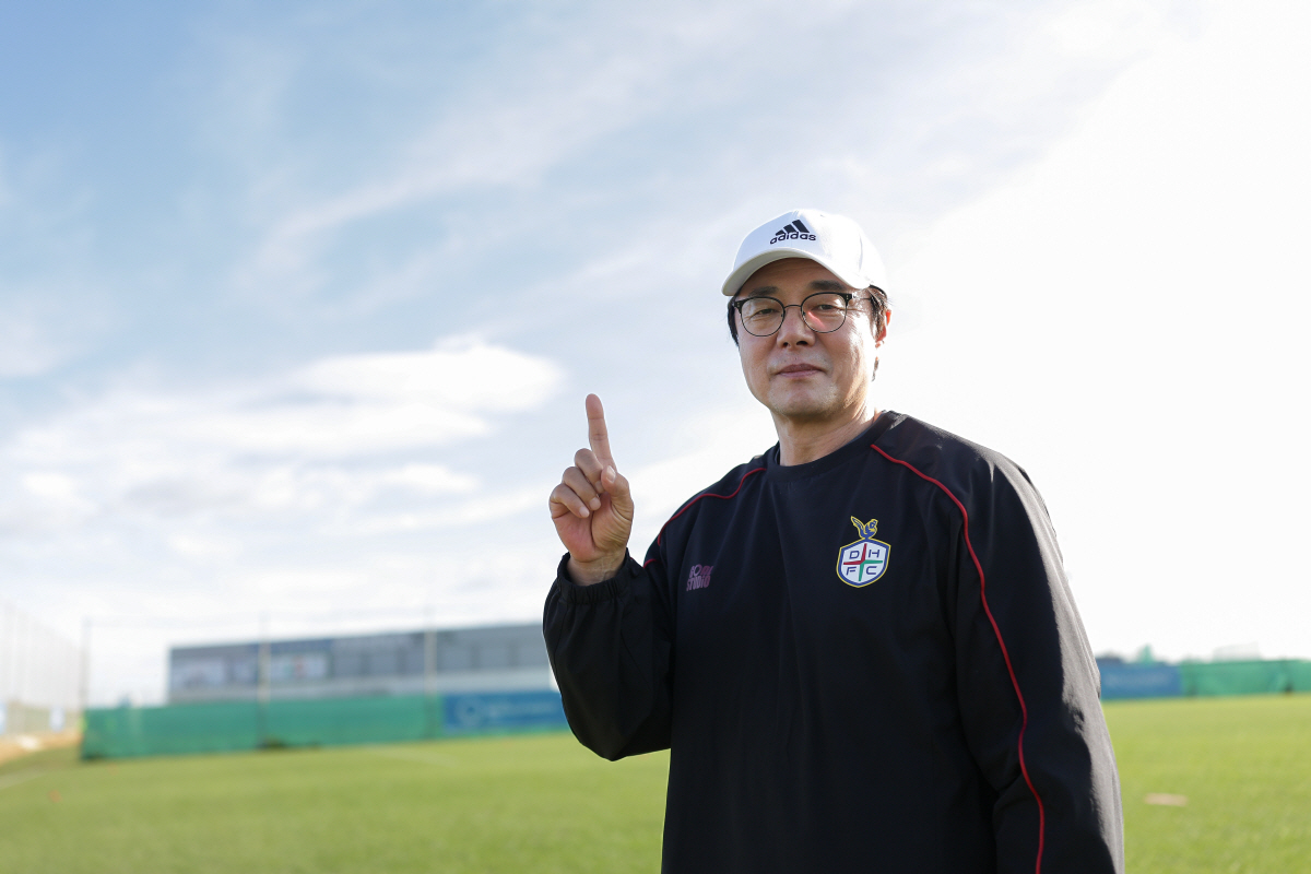 '한판에 2억 걸렸다' 정정용의 전북 vs 황선홍의 대전 21일 슈퍼컵 …