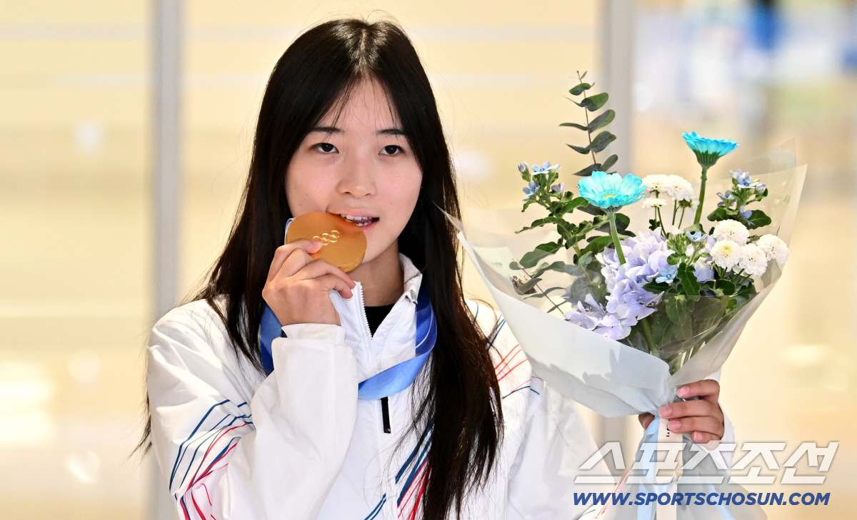 "어떻게 저 몸으로 금메달을" 최가온, 직접 밝혔다→3군데 골절…'천재소…