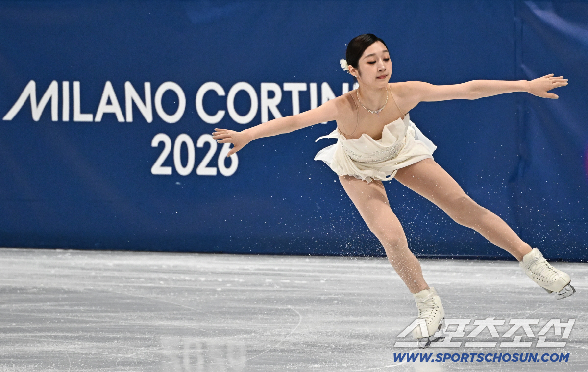 [밀라노 LIVE]'시즌 베스트' 韓 피겨 간판 신지아 해냈다! '차준환…