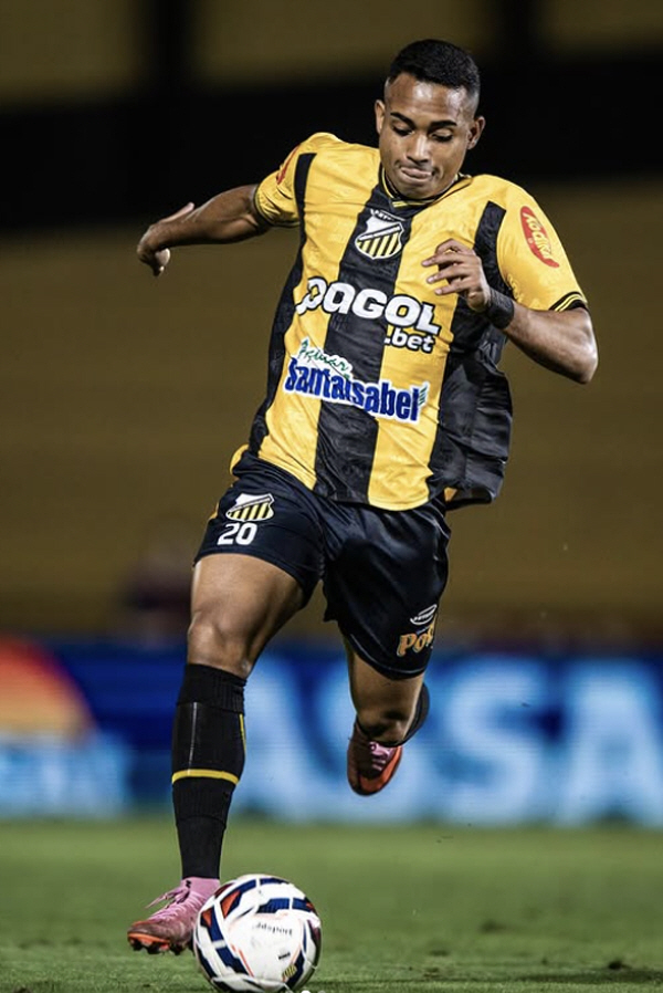 [오피셜]"큰 업적 남길 것" '외인 맛집' 안양, 브라질 공격수 아일톤…