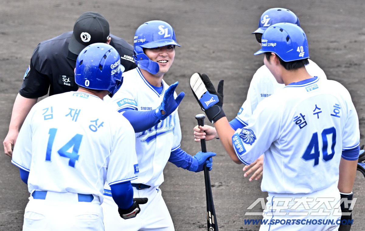 '류지현호' 첫 실전 삼성에 1점 차 석패, '3G 연속 홈런' 안현민 …