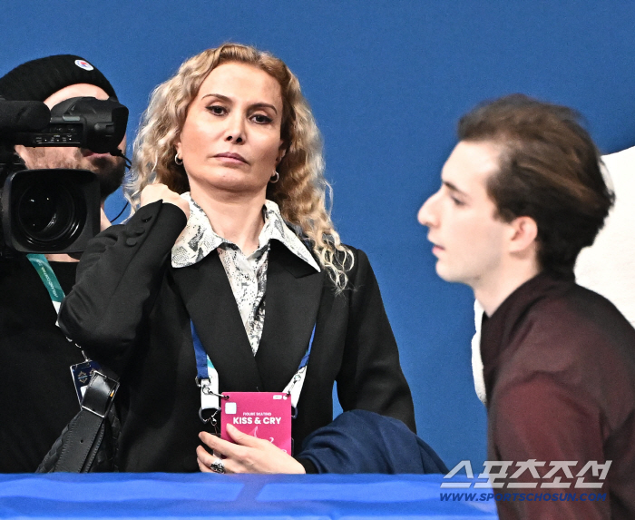 "죄송합니다, 정말 죄송합니다" 대국민 사과 없고, 김연아 소신 발언도 무시...또 사고쳤다! "무자격 지도 시도, 금지 통보"