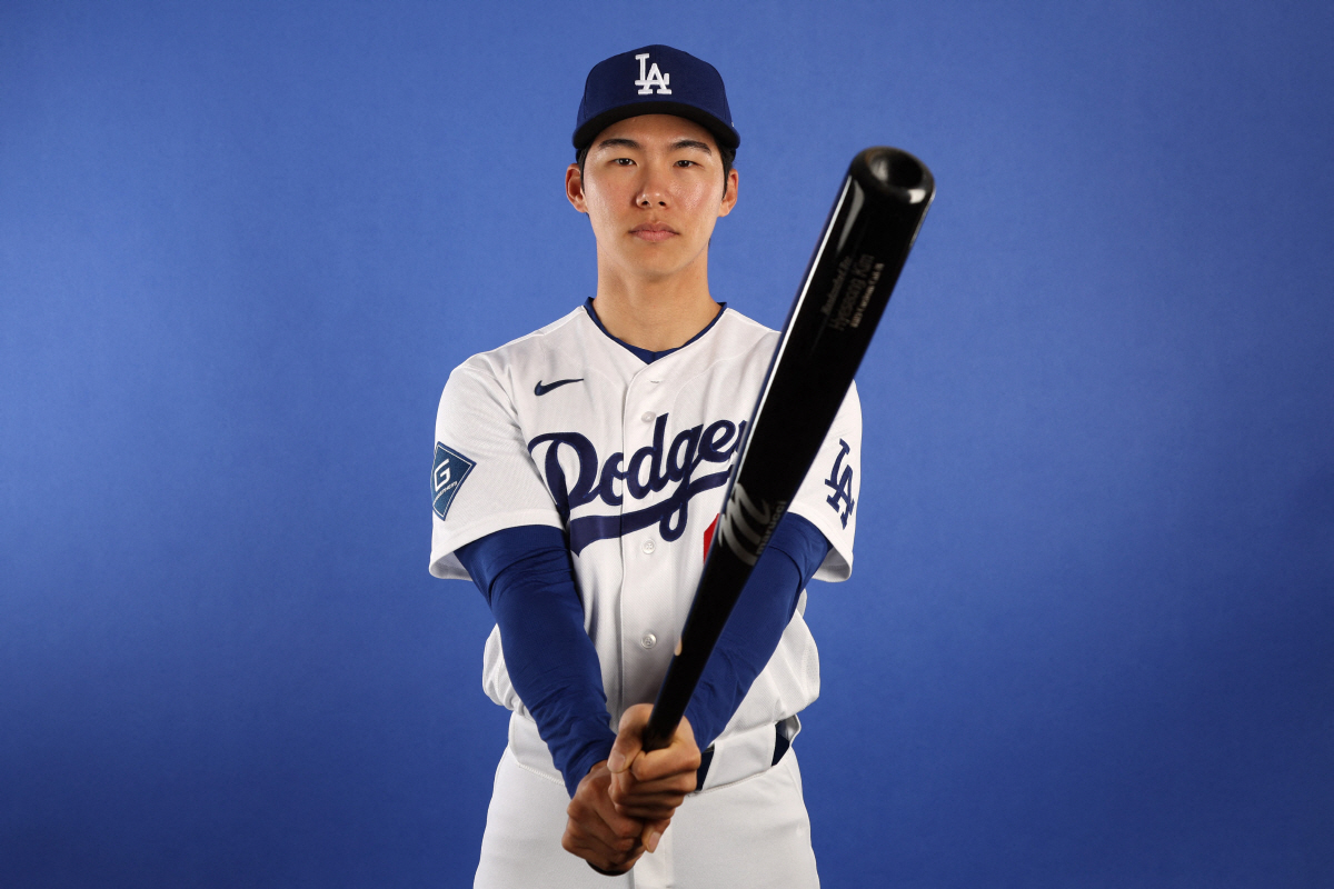 '팬 페이버릿'을 가만 놔두질 않네! "트레이드 해"→"주전 2루수야",…