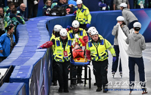 '피 철철' 또 충돌 발생...'韓 국가대표' 노도희도 '조심'→들것에 실려 나간 선수까지[밀라노 현장]