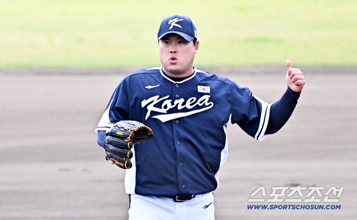 16년 만에 태극마크 복귀, '추가 불펜' 피칭까지…돌아온 '국대 몬스터', 
