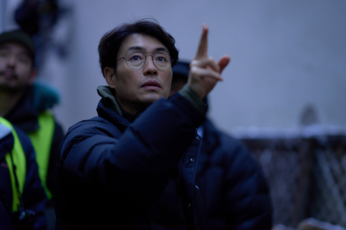 [SC인터뷰] "조인성 액션, 박정민 멜로"…'휴민트' 류승완 감독은 다 계획이 있었다(종합)