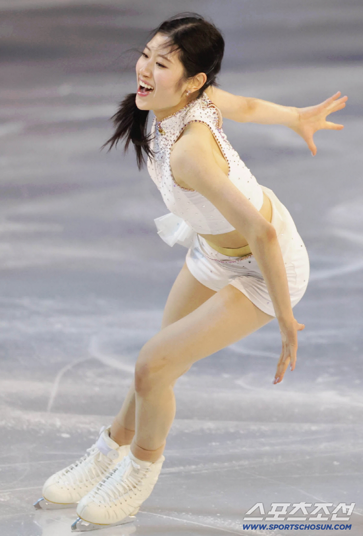 "아이돌로 환생한 줄 알았다!" 日 제대로 '홀릭'…韓 이해인 피겨 갈라…