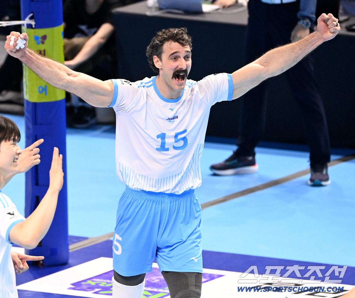 연속 8득점이라니? 싱겁게 끝난 '미리보는 챔프전', 대한항공 셧아웃 압…