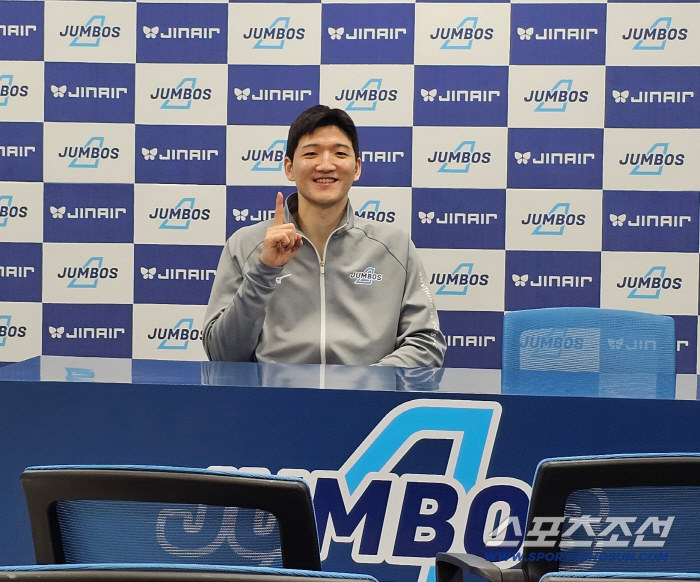 "Party Time!" 캡틴 정지석의 열변, '호응無' 마음만은 전해졌다 "현대전은 미쳐서 뛴다" [인터뷰]