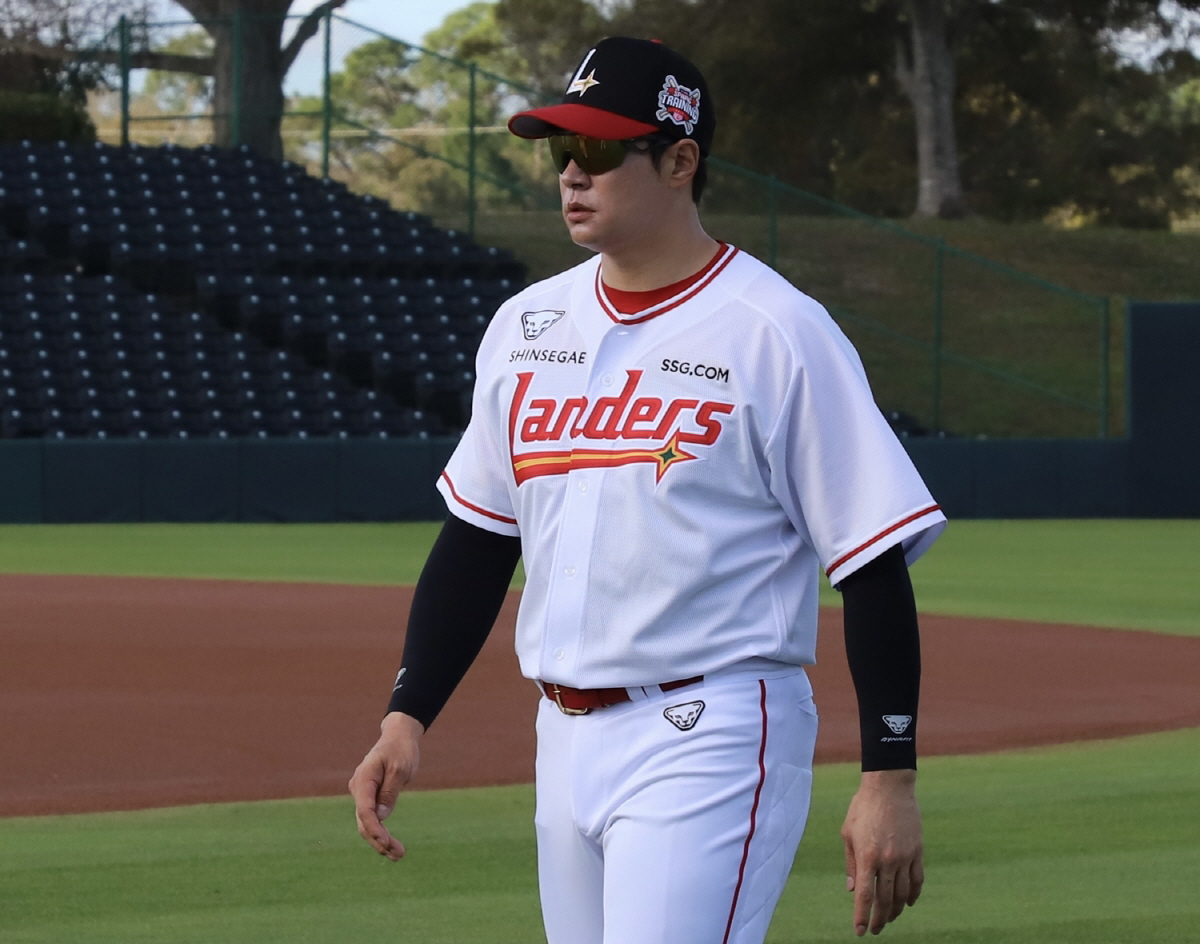 "완전 불 붙었네" 276홈런 타자 파격 영입, 22억 이상의 효과 본다