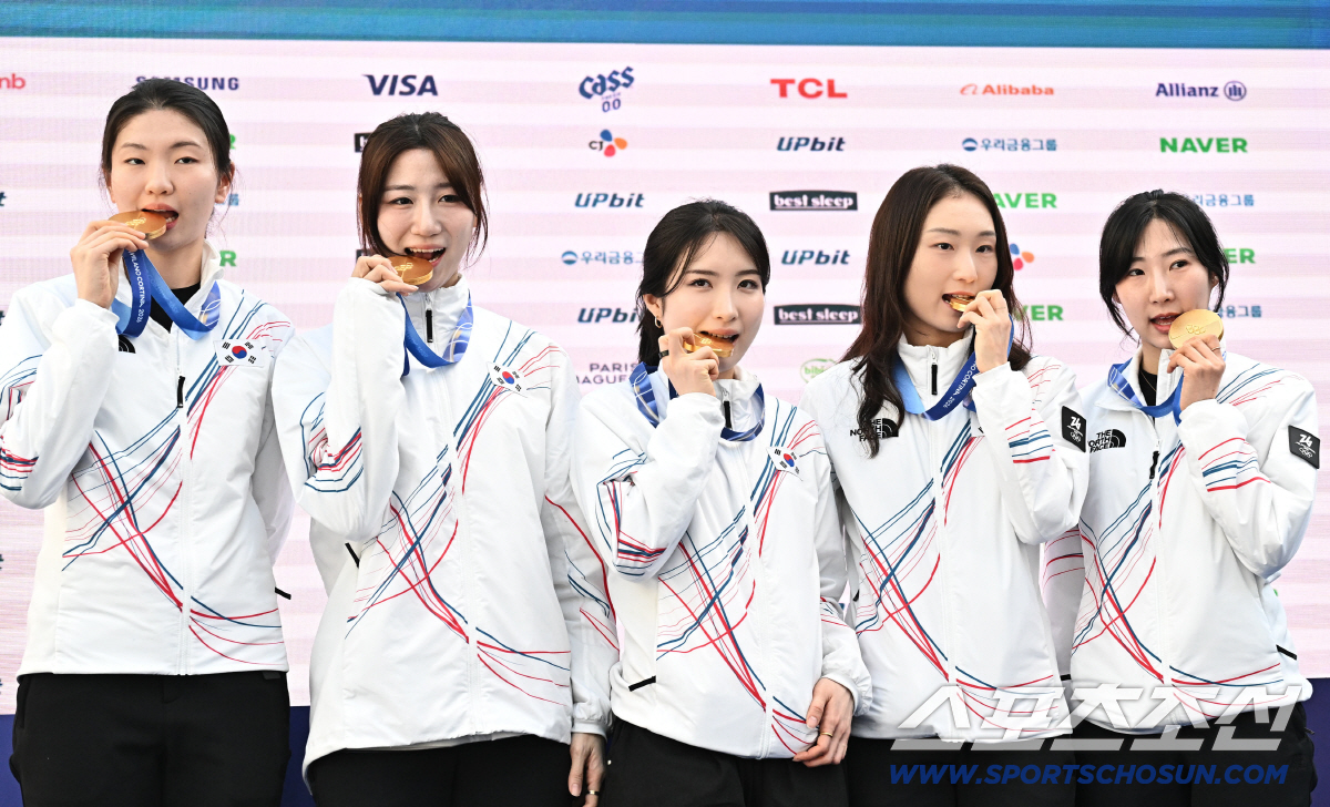 최민정으로 시작해, 최민정으로 끝났다...韓 쇼트트랙 역사 다시 쓴 CH…