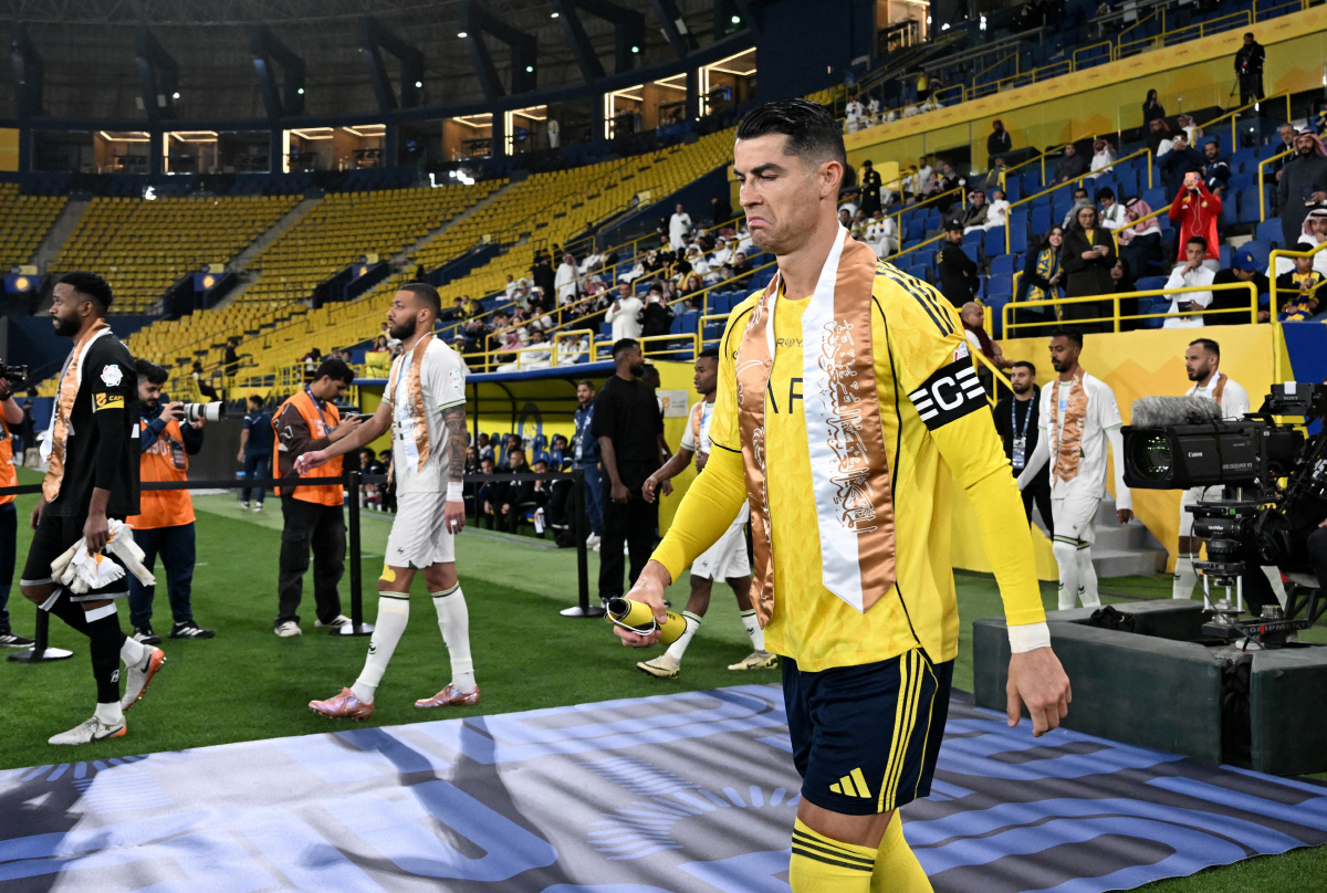 "야심 없네" 태업할 땐 언제고? 호날두 광속 태세전환 "사우디서 행복,…