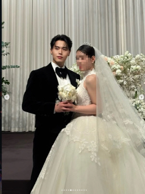 영제이, 미성년 교제 논란 딛고 ♥13살 연하와 결혼 