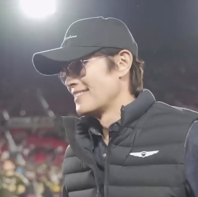 "K-레전드들이 뭉쳤다!" 손흥민X이병헌 LA 그라운드 깜짝 투샷, ML…