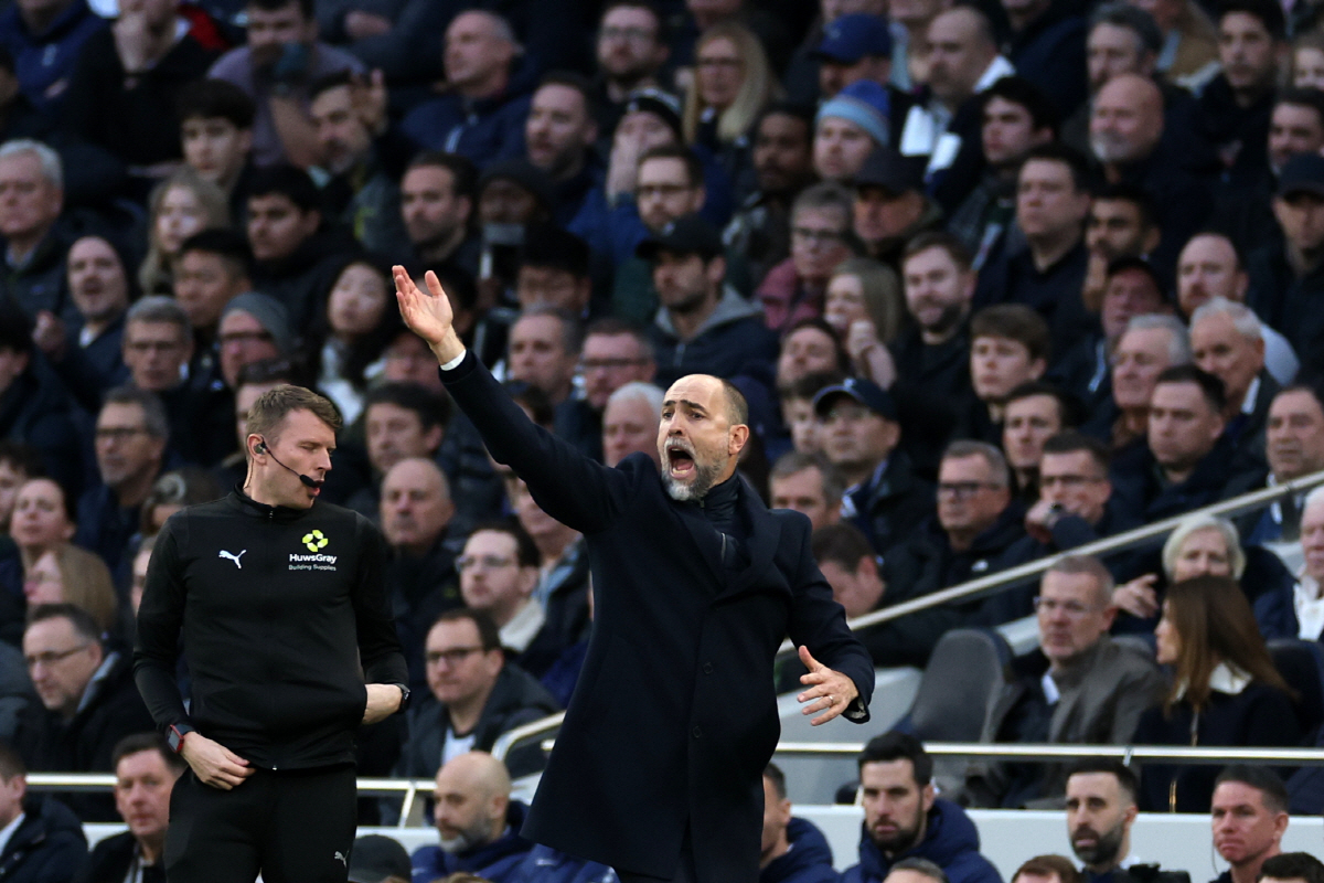 '메시 잡은 손흥민 웃다가 울었다' 프랭크 경질한 '친정' 토트넘, 라이…