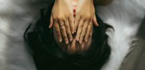 여성이 남성보다 통증이 오래가는 이유, '이것' 때문