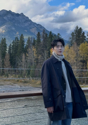 [청룡랭킹] 김선호, 변우석 2월 타이틀 두고 초접전 경쟁