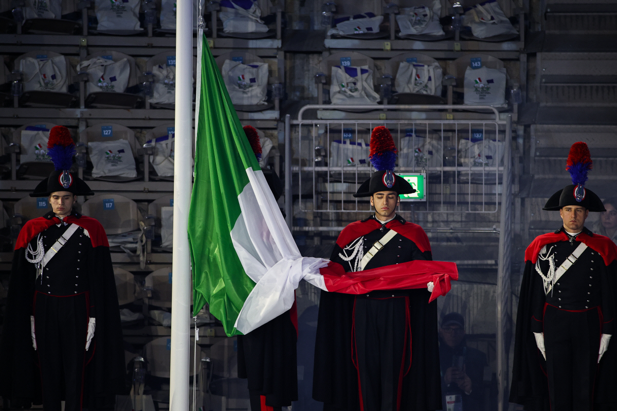 "알프스에서 만나요!" '17일의 겨울 축제' 밀라노가 남긴 것…韓 희망…