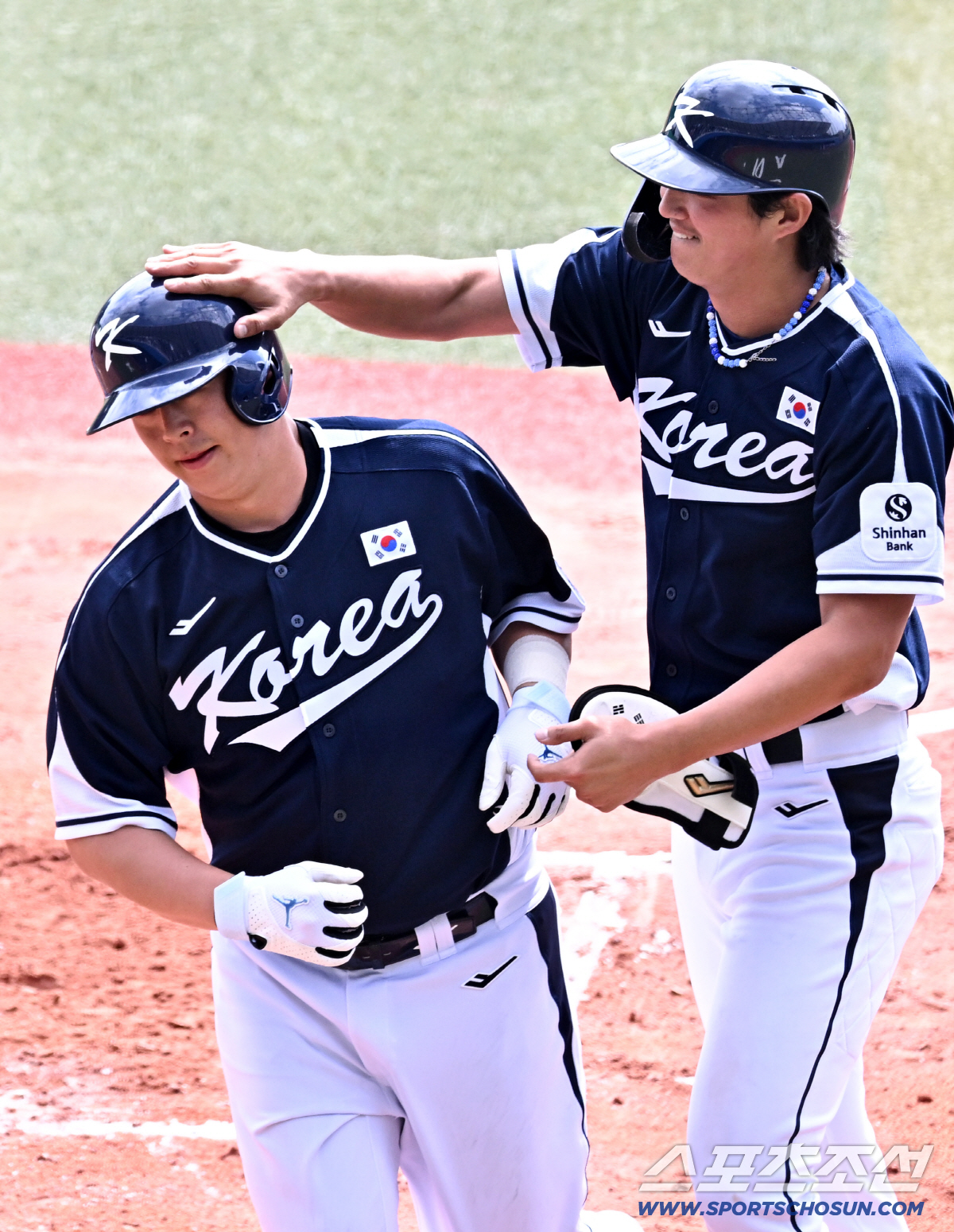 307억 효과 벌써 시작 됐나? 노시환, 첫 타석부터 대형 홈런 '침묵 …