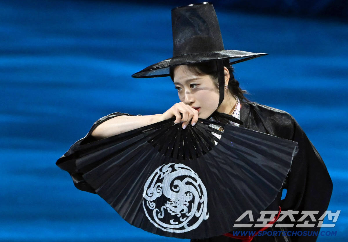 22일(한국시간) 이탈리아 밀라노 스피드스케이팅 아레나에서 밀라노동계올림픽 피겨 갈라쇼가 열렸다. 연기를 펼치고 있는 이해인. 밀라노(이탈리아)=송정헌 기자 songs@sportschosun.com/2026.02.22/