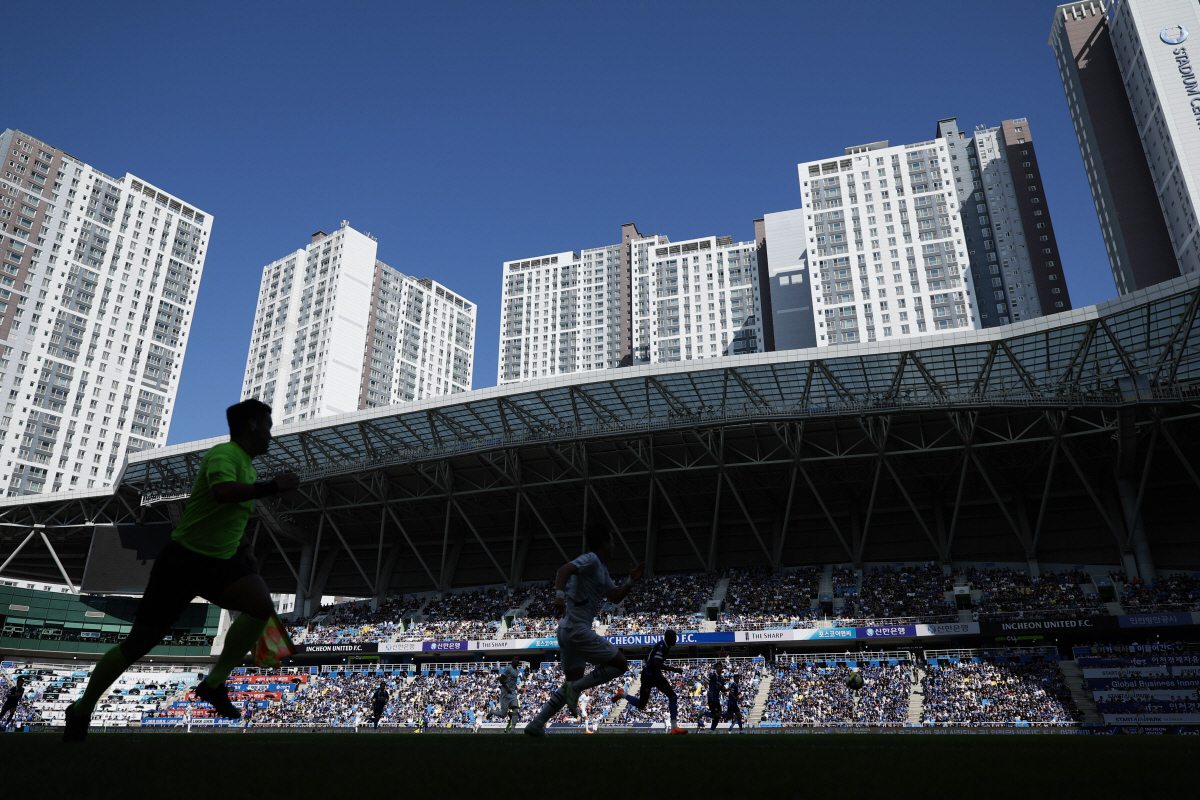 "동계올림픽 끝나자 그라운드에 봄이 왔다" K리그 개막, '눈엣가시' 1…
