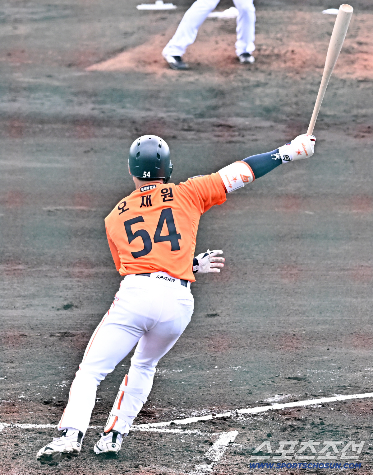 "외인 투수 중 최고구위" 한화 상대 첫 실전, 포연 자욱했던 PO 이후…