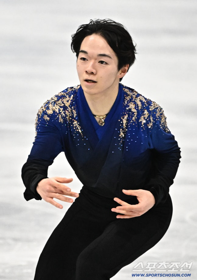 "나라면 김연아 더 낮게 줬다" 아사다 前 코치 때문에 日 분노 "지금까…