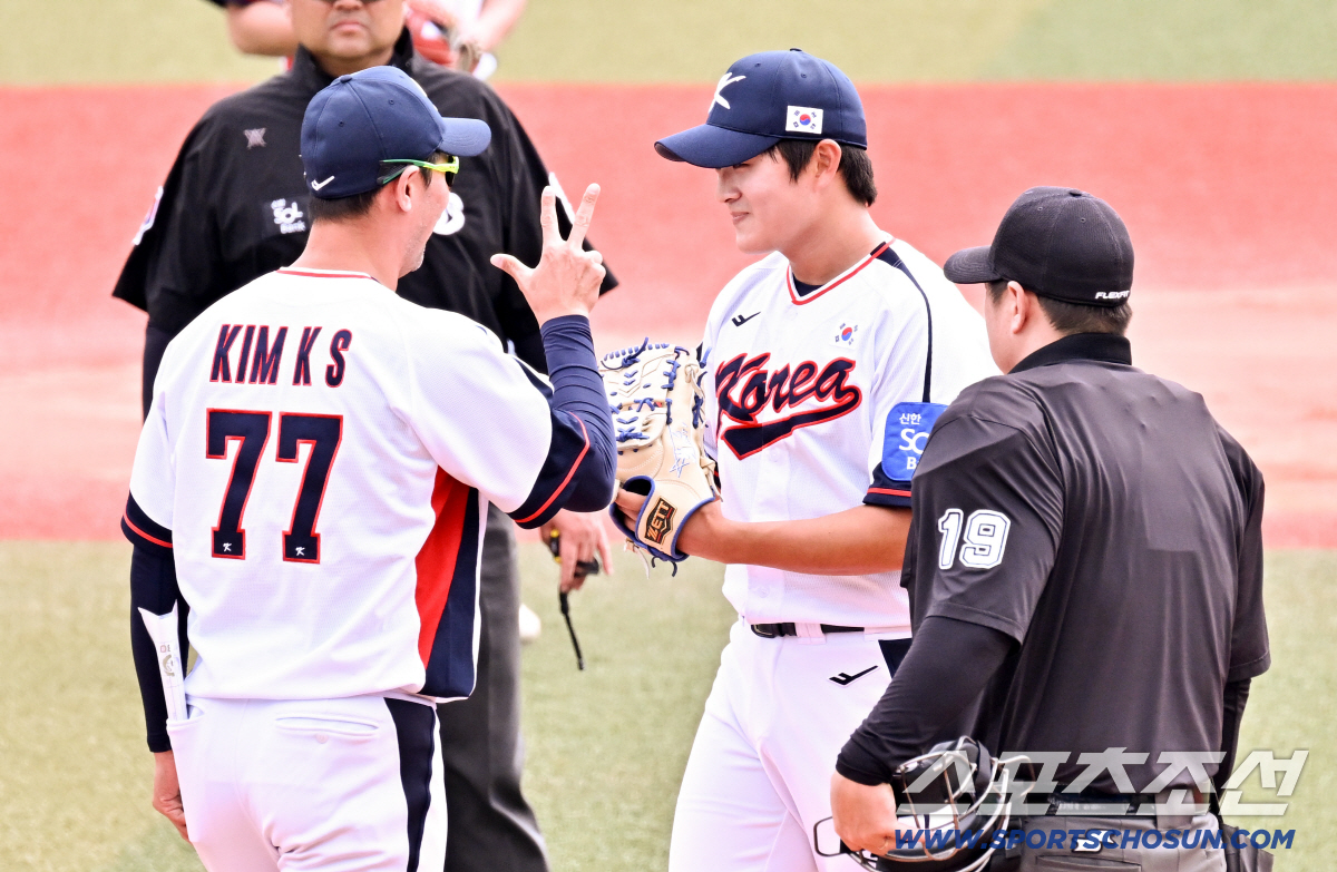 '154km' 안 뽑았으면 어쩔 뻔했나…파울볼에 맞고, 타구 '아찔' 직…