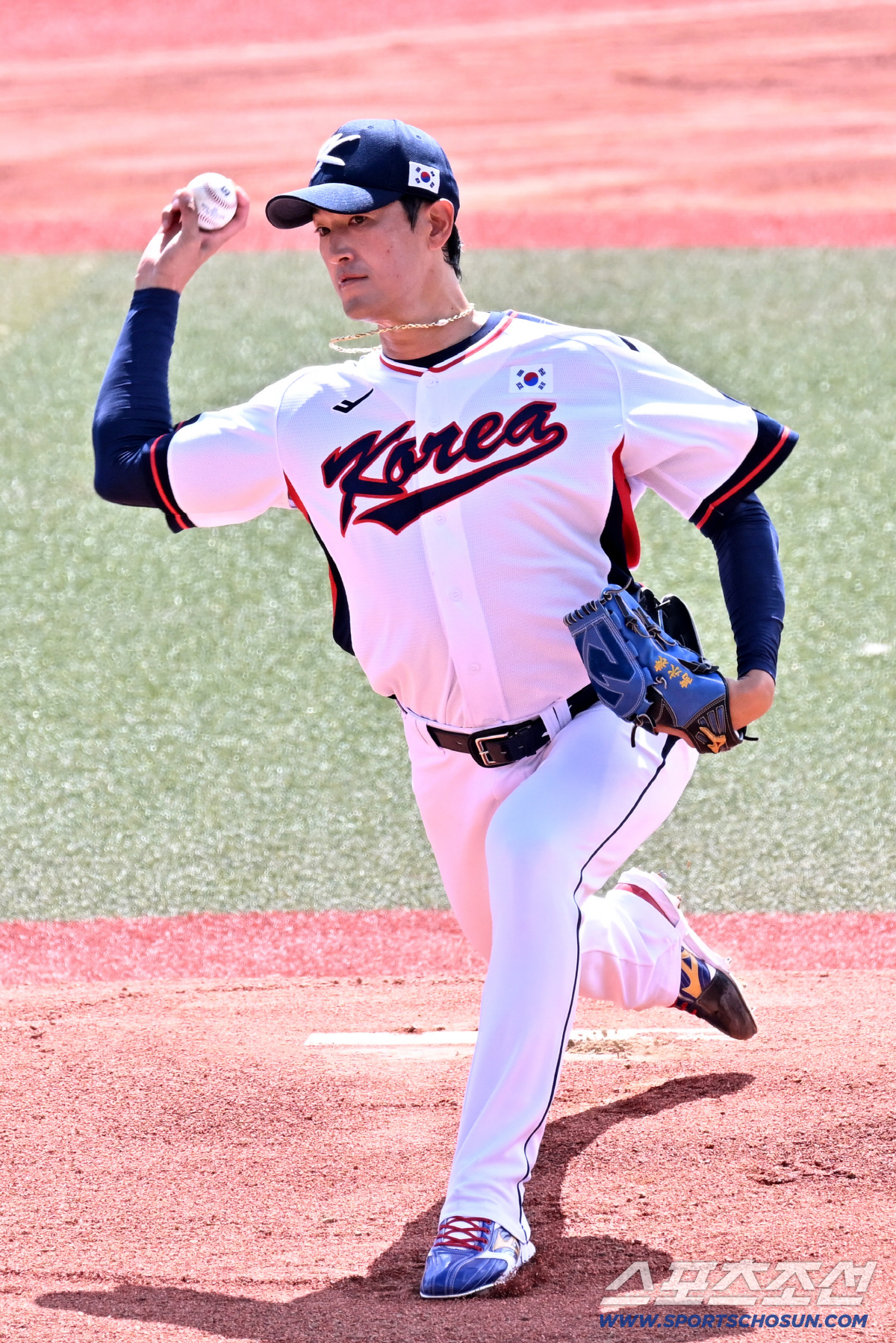 위기 넘기나 했는데 새 외인에 무너졌다...고영표, 카스트로에 뼈아픈 투…