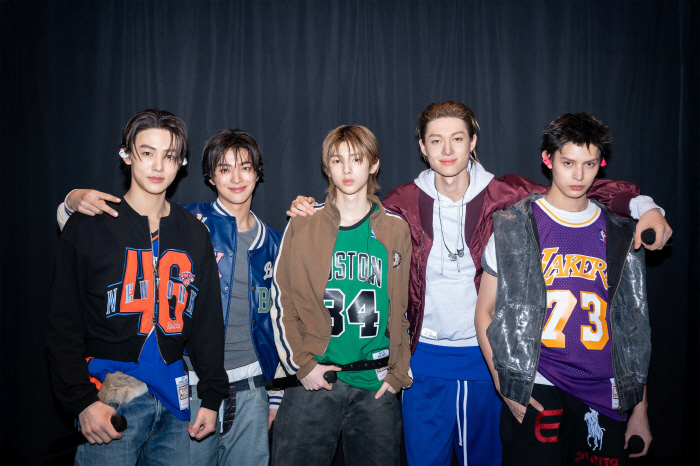 코르티스, 美 빌보드 역주행…NBA 올스타 공연→OST 효과 봤다