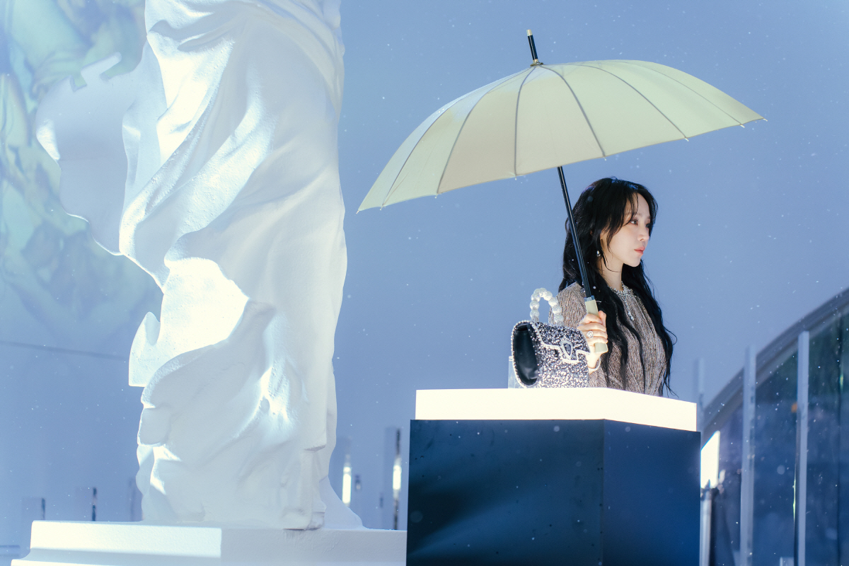 [공식] "신혜선 연기 미쳤다" 소리에..'레이디 두아', 넷플릭스 글로…