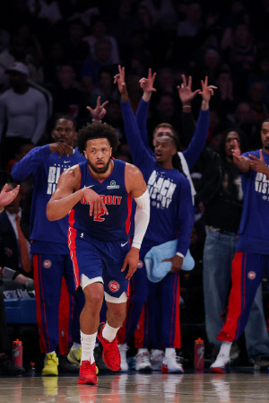 대충격! 출전의지 충만 케빈 듀란트 탈락. 미국 드림팀 12인 로스터 최대 화두 '세대교체'. 앤트맨 플래그 커닝햄이 핵심