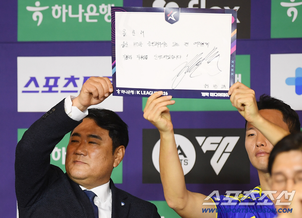 "녹색으로 염색"→"물어뜯는 좀비" '입담' 대결부터 후끈…화끈한 공약&…