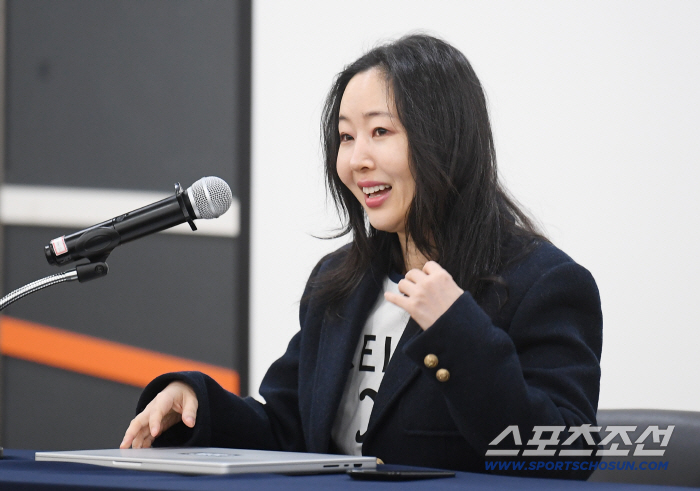 [SC현장]민희진, 256억 포기한다…"뉴진스 위해, 모든 소송 멈추자" 승부수