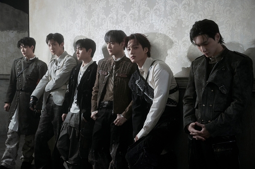 엑소 8집 누적 판매량 100만장…통산 8번째 밀리언셀러