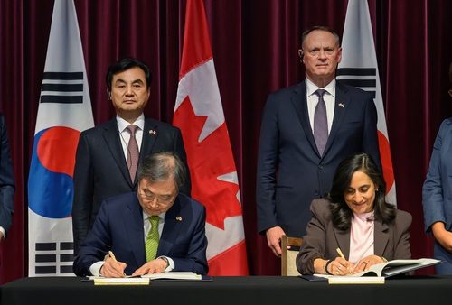 '미중경쟁속 중견국협력 강화'…韓·加 군사비밀보호협정 체결