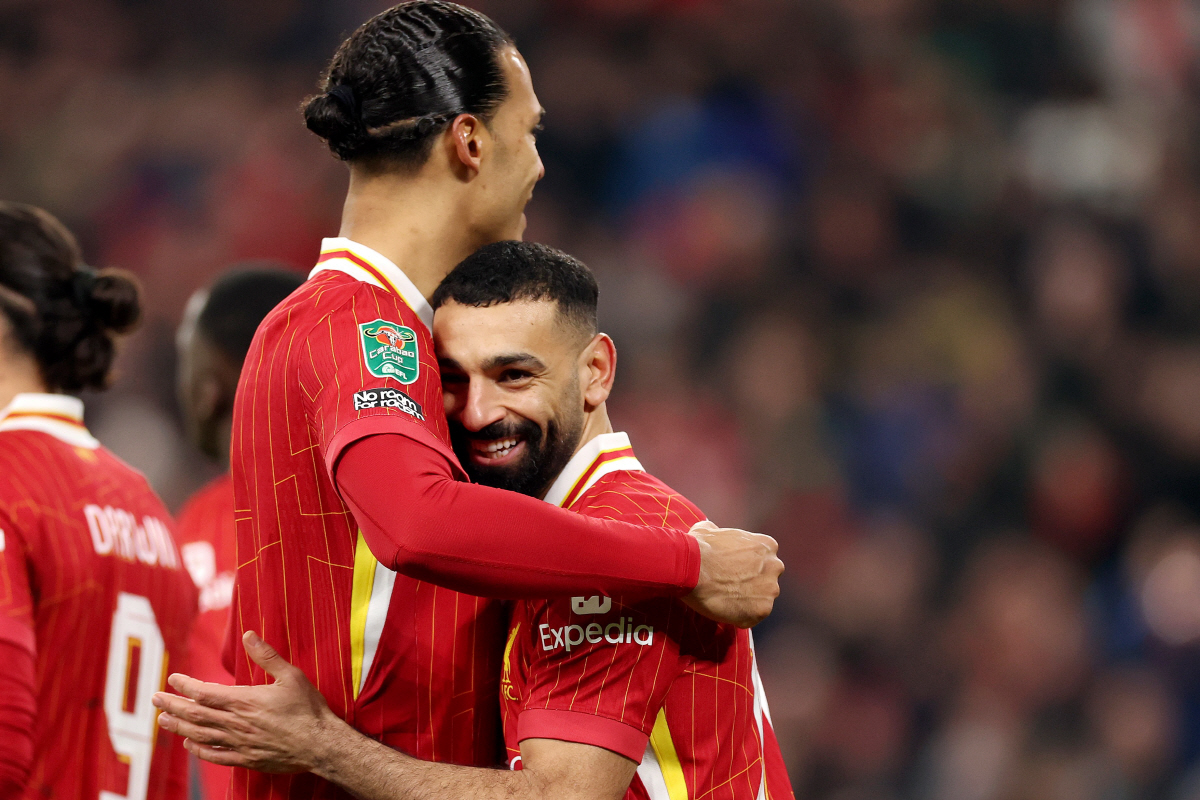 英 단독! 살라 계약기간 꽉 채우고 'FA 유력'→'주급 8억' 리버풀 …