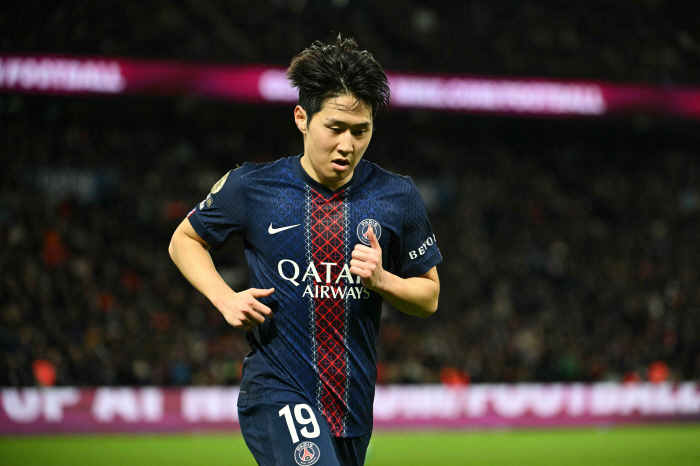 '또 조커+평점 5.6점 부진' 이강인의 PSG, 모나코에 1~2차전 합산 5-4 진땀승 힘겹게 UCL 16강 진출..다음 상대는 첼시 또는 바르셀로나